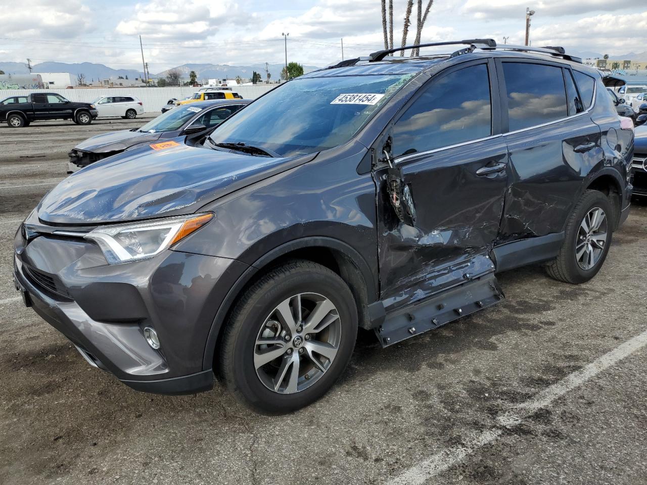 TOYOTA RAV 4 2018 2t3wfrev7jw429702