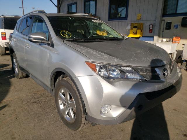 TOYOTA RAV4 2015 2t3wfrev8fw189728