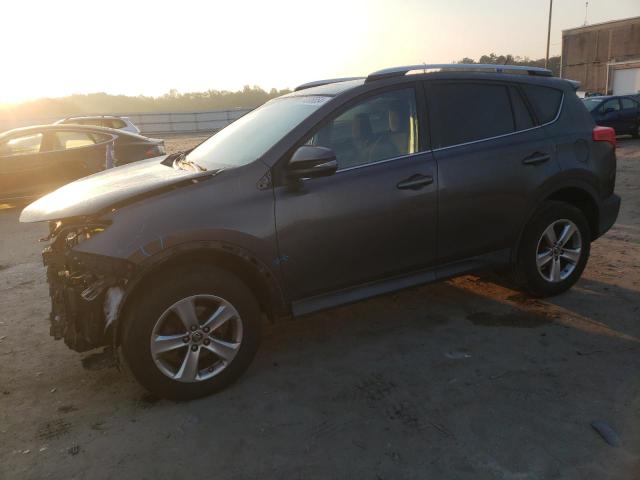 TOYOTA RAV4 XLE 2015 2t3wfrev8fw192404