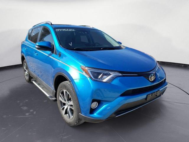 TOYOTA RAV4 XLE 2017 2t3wfrev9hw364846