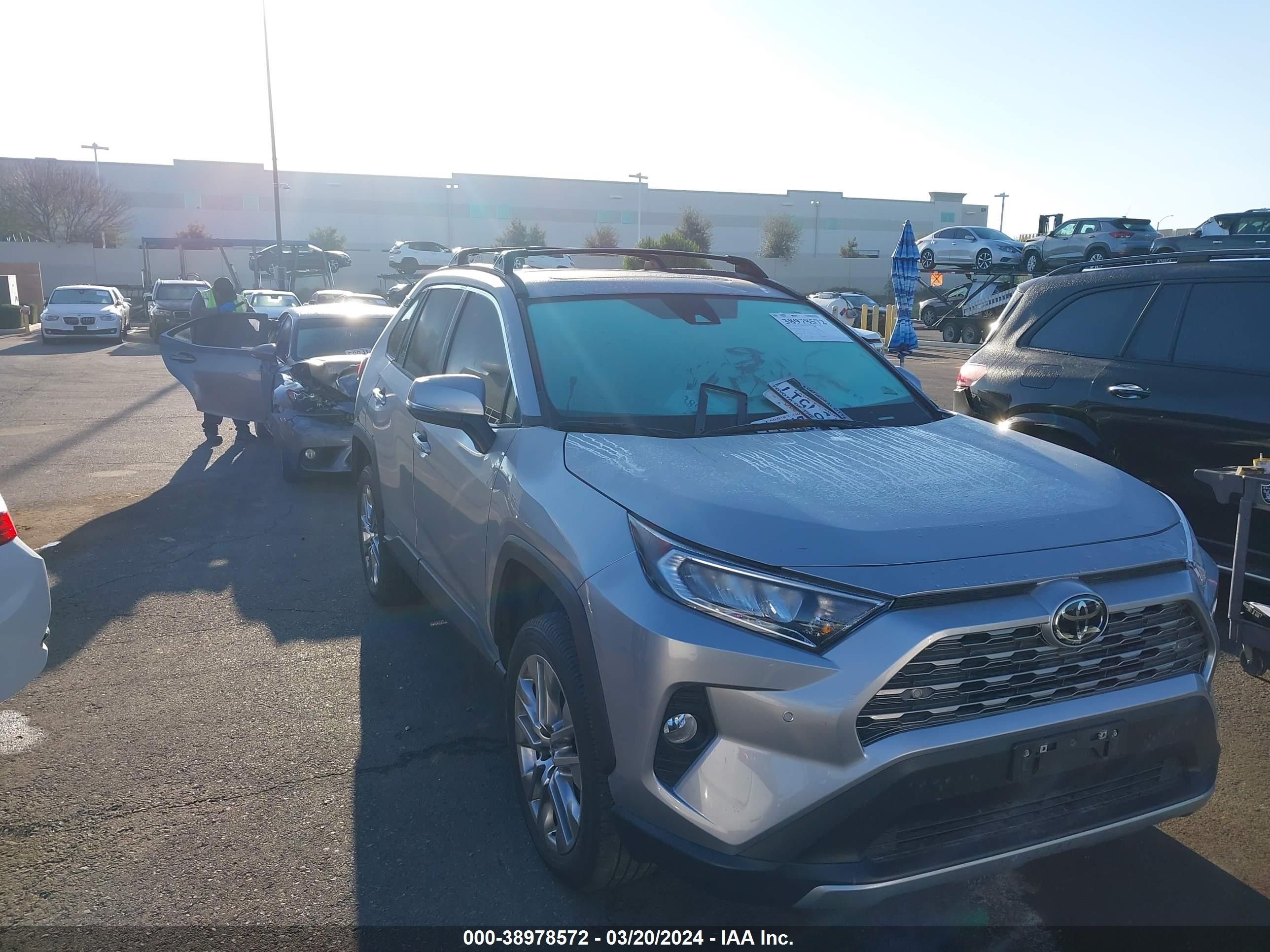 TOYOTA RAV4 2021 2t3y1rfv8mc156524