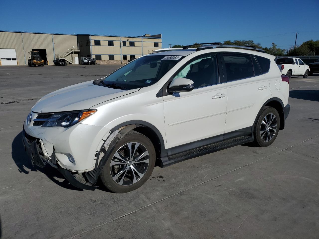 TOYOTA RAV 4 2015 2t3yfrev8fw139145