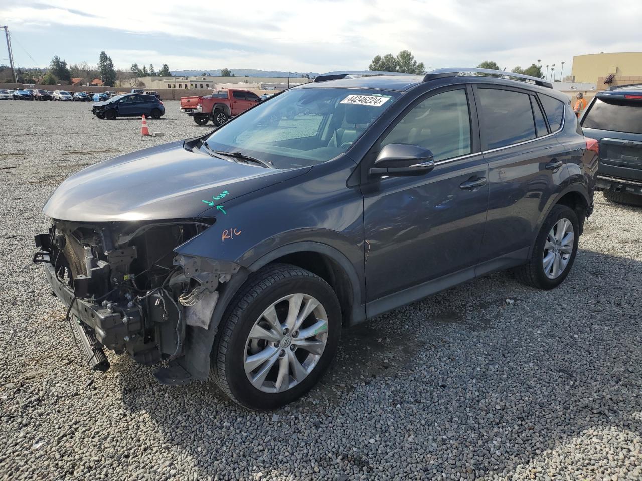 TOYOTA RAV 4 2015 2t3yfrev9fw216184