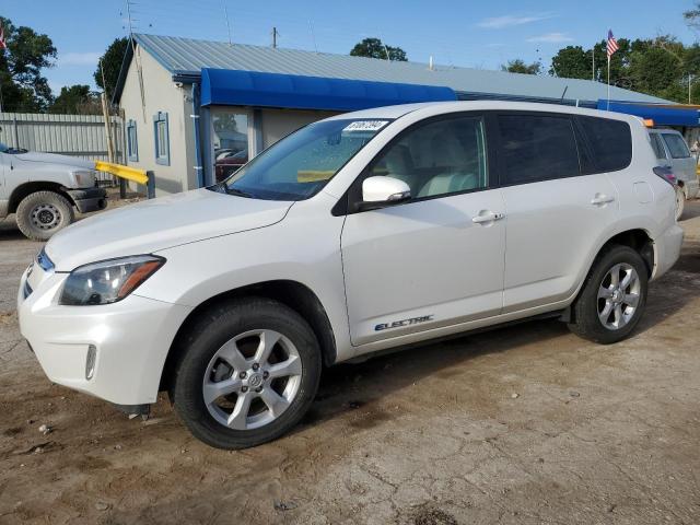 TOYOTA RAV4 2014 2t3yl4dv3ew002464