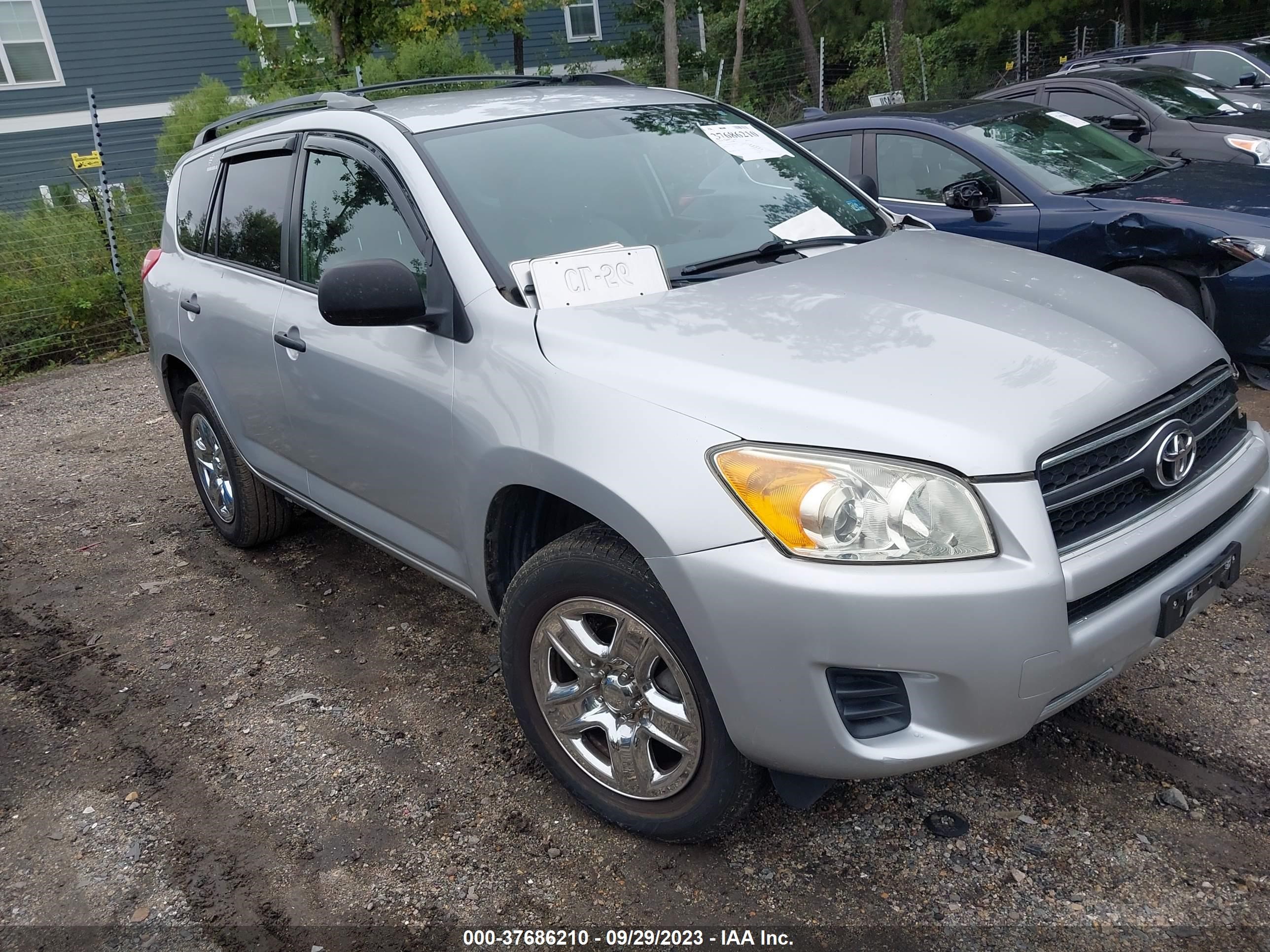 TOYOTA RAV 4 2011 2t3zf4dv3bw083439