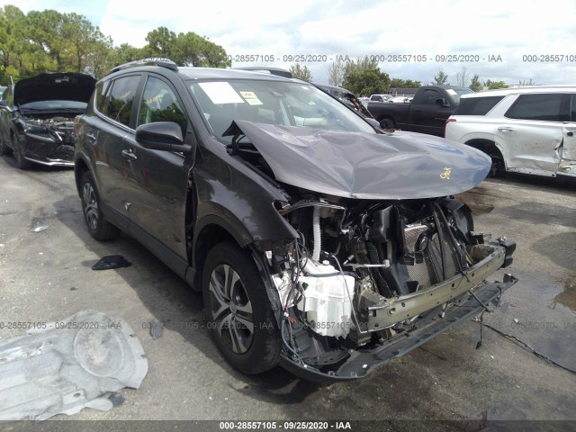 TOYOTA RAV4 2017 2t3zfrev1hw341476