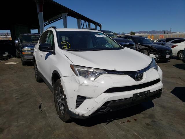 TOYOTA RAV4 LE 2017 2t3zfrev1hw353921