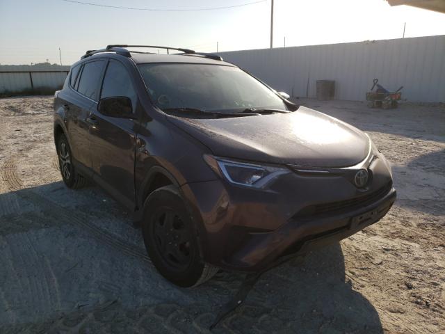 TOYOTA RAV4 LE 2017 2t3zfrev2hw363731