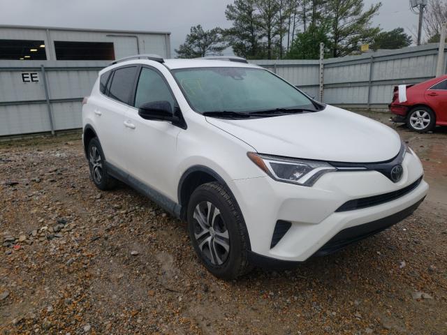 TOYOTA RAV4 LE 2017 2t3zfrev3hw317731