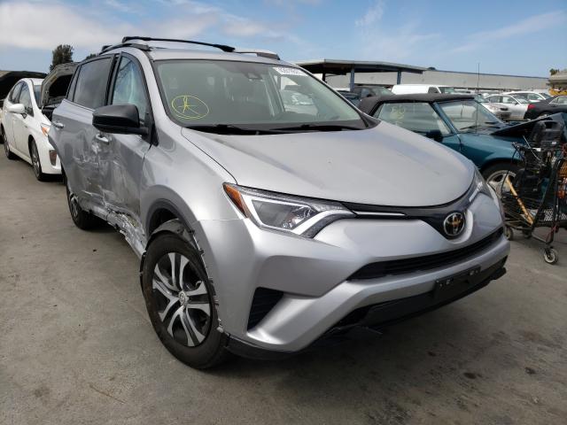 TOYOTA RAV4 LE 2017 2t3zfrev3hw345500