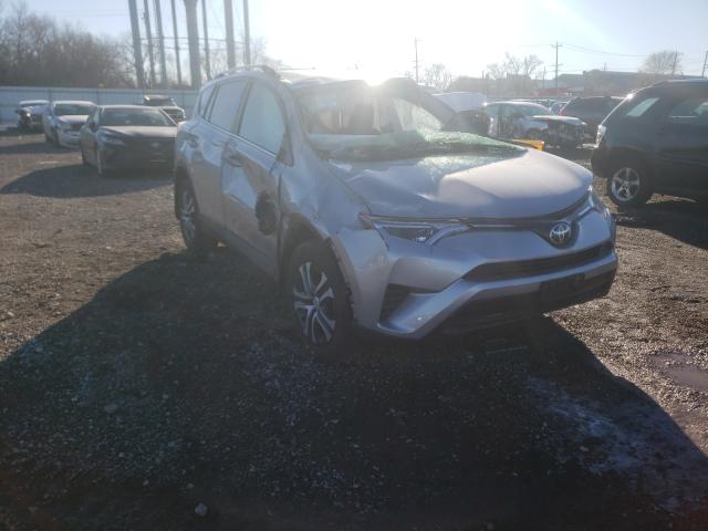 TOYOTA RAV4 LE 2017 2t3zfrev3hw354035