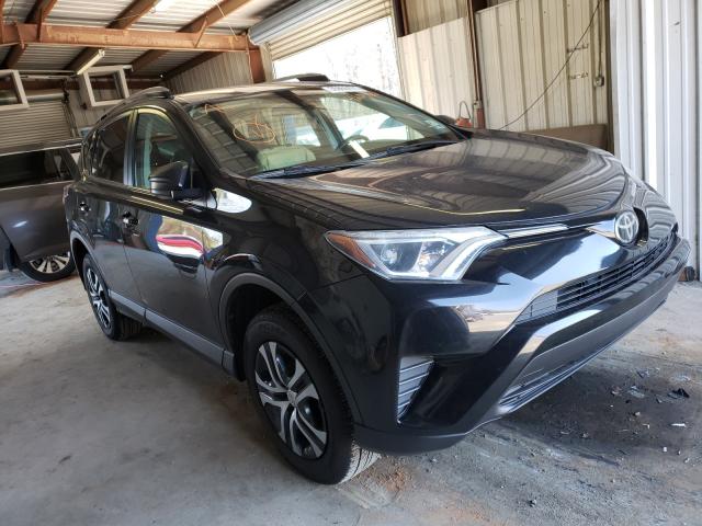 TOYOTA RAV4 LE 2018 2t3zfrev3jw420458