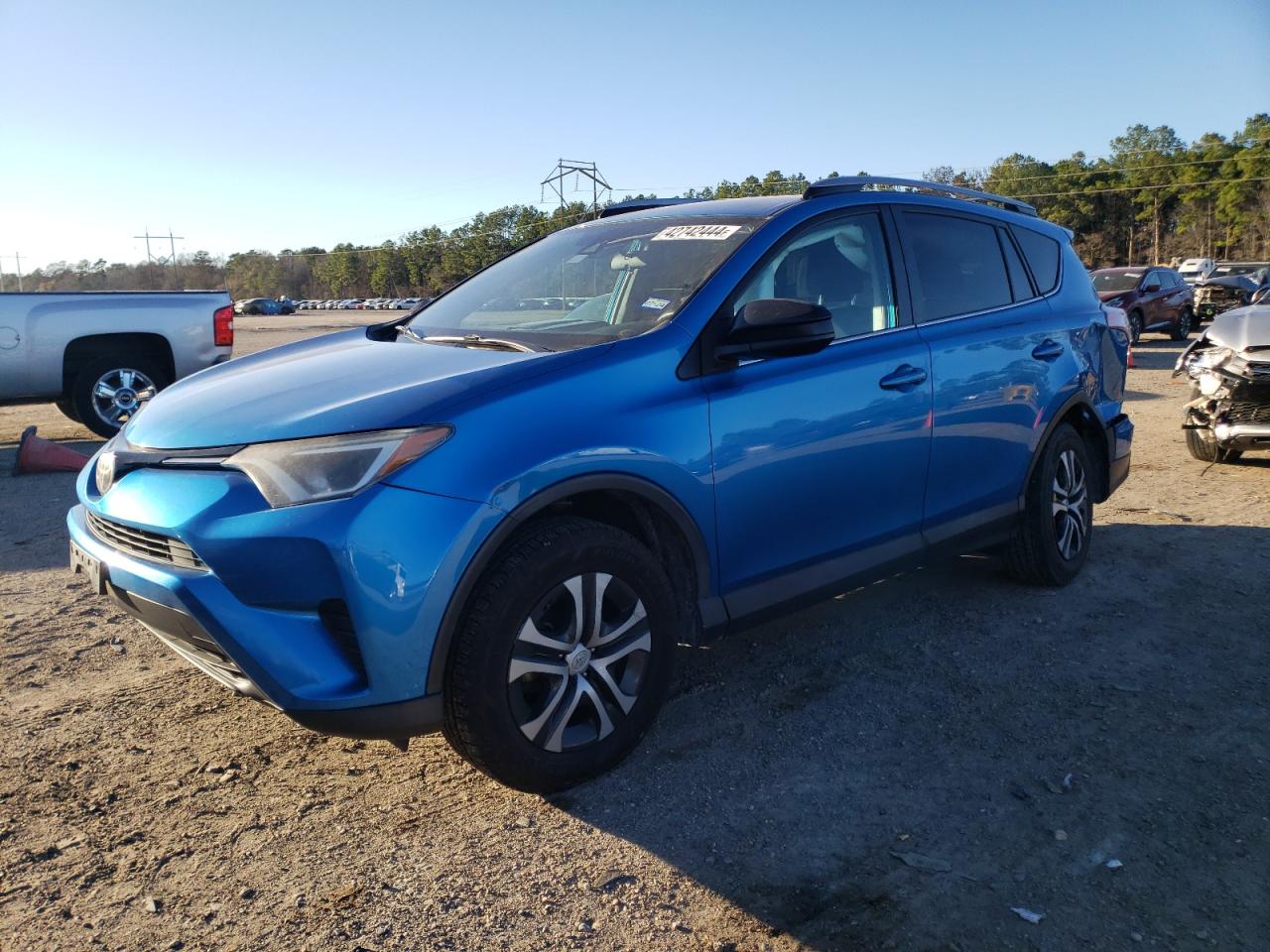 TOYOTA RAV 4 2017 2t3zfrev4hw321626