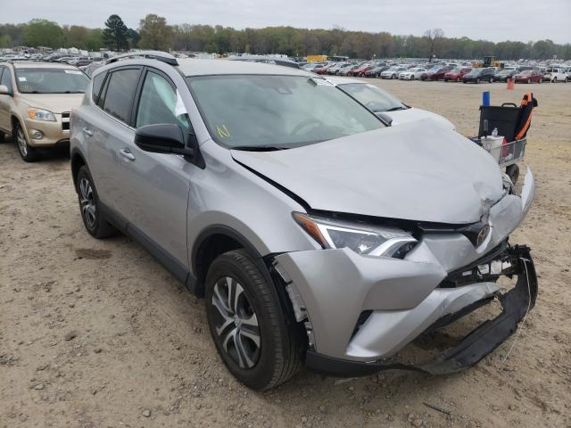 TOYOTA RAV4 LE 2017 2t3zfrev4hw326440