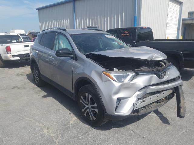 TOYOTA RAV4 LE 2017 2t3zfrev4hw358465