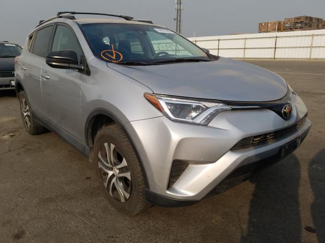 TOYOTA RAV4 LE 2018 2t3zfrev4jw422199