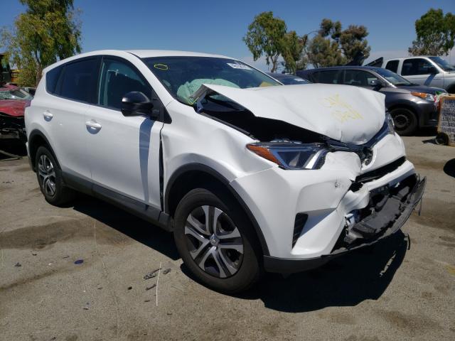 TOYOTA RAV4 LE 2018 2t3zfrev4jw450035