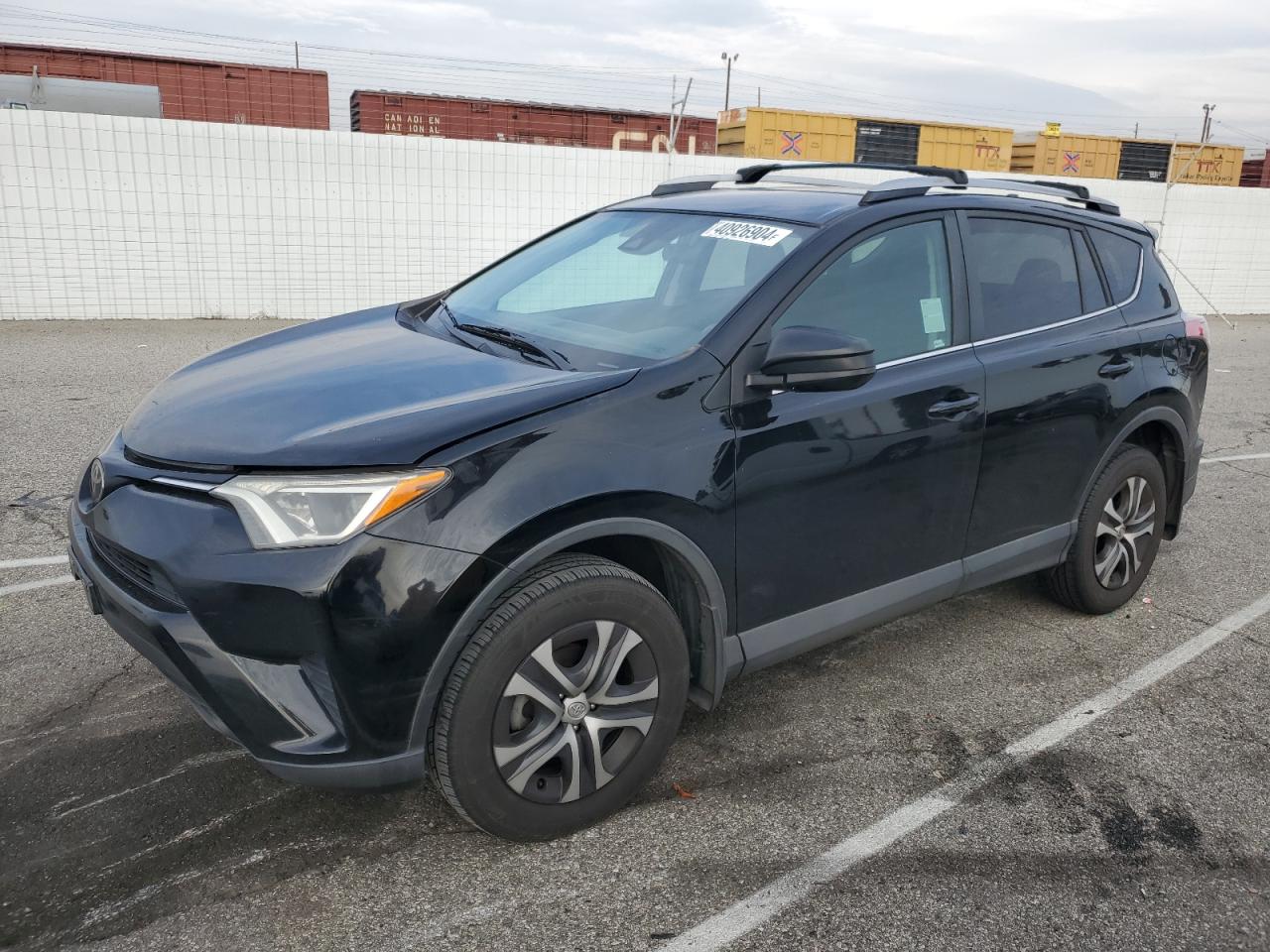 TOYOTA RAV 4 2018 2t3zfrev4jw463514