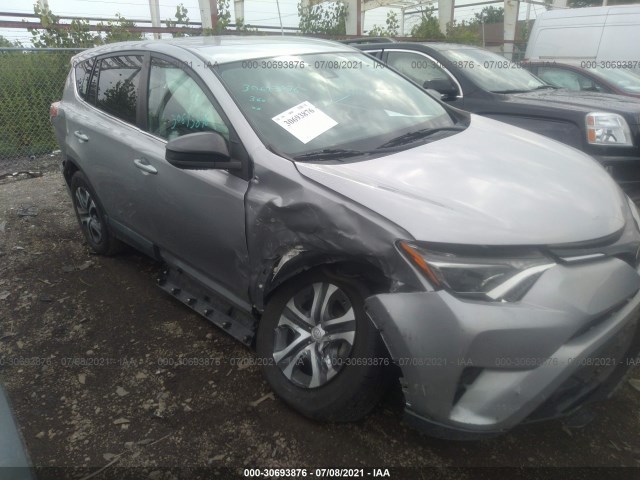 TOYOTA RAV4 2018 2t3zfrev5jw413625