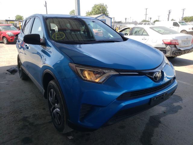 TOYOTA RAV4 LE 2017 2t3zfrev7hw391038