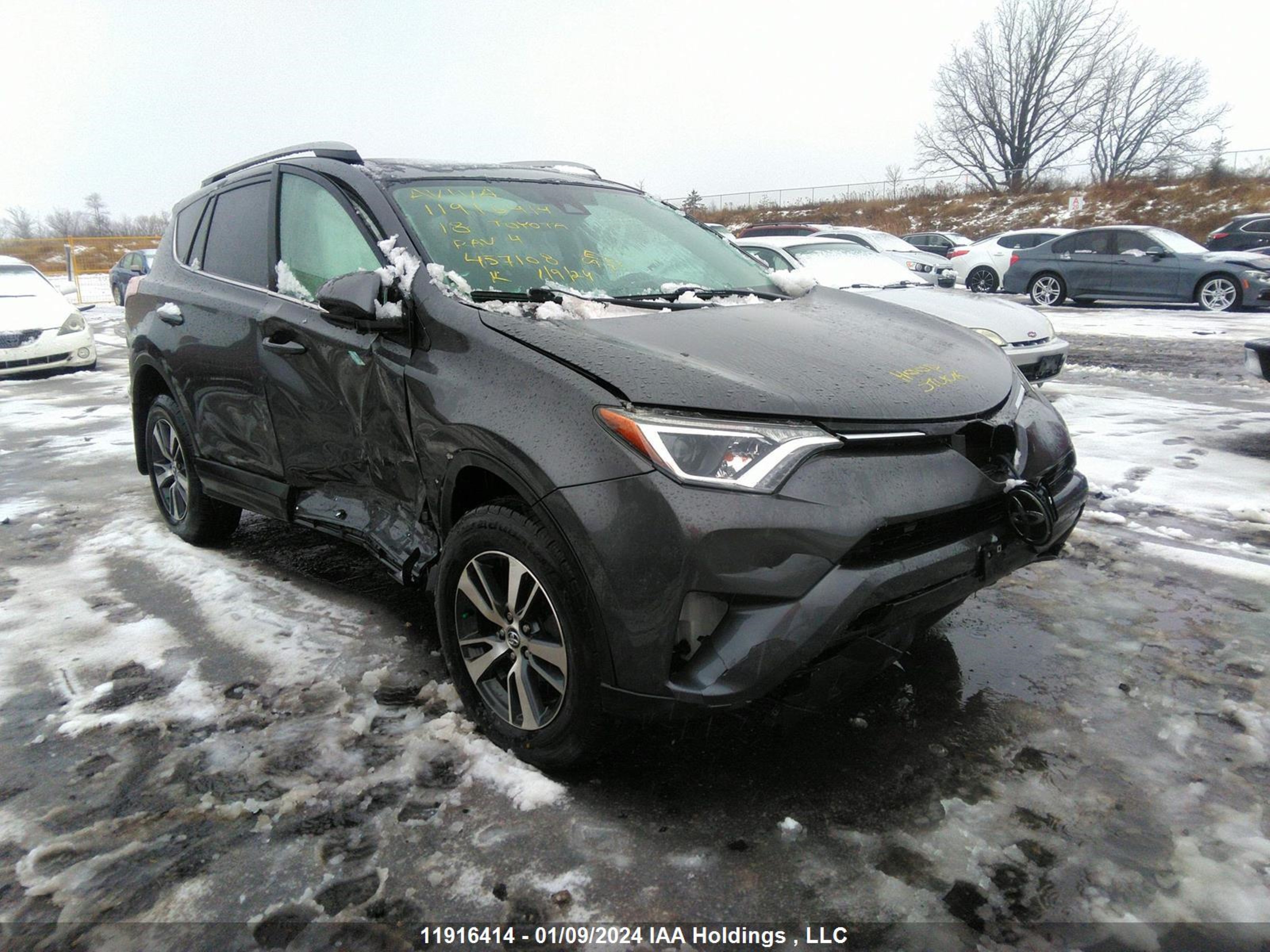 TOYOTA RAV 4 2018 2t3zfrev7jw457108