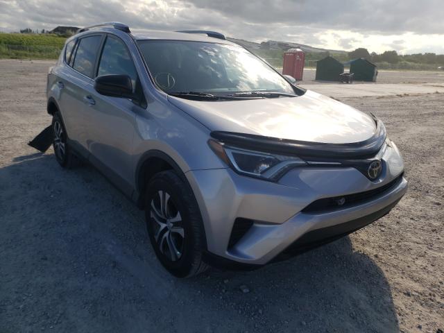 TOYOTA RAV4 LE 2017 2t3zfrev8hw348117