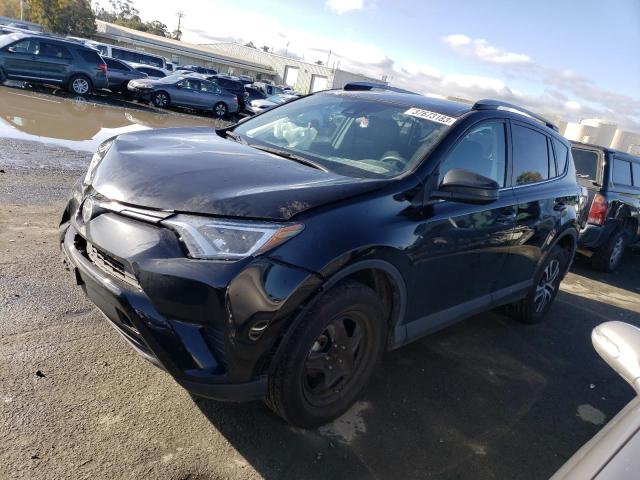 TOYOTA RAV4 LE 2018 2t3zfrev8jw462818