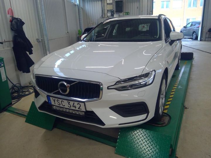 VOLVO V60 2018 2v1zwa8v1k1013215