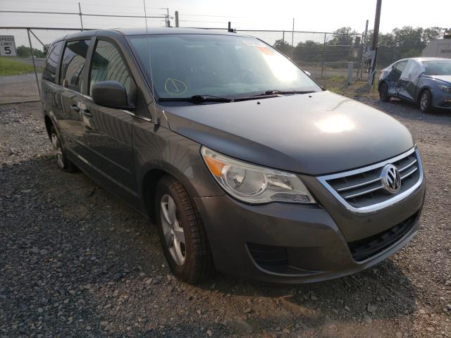 VOLKSWAGEN ROUTAN SE 2010 2v4rw3d10ar296287