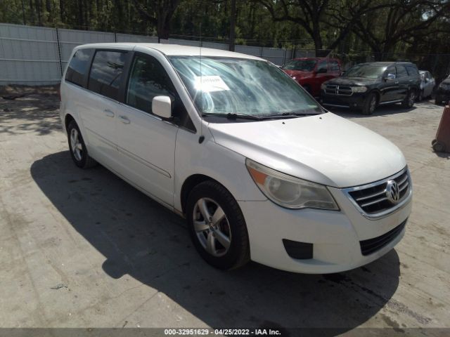 VOLKSWAGEN ROUTAN 2010 2v4rw3d11ar195453