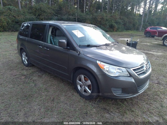 VOLKSWAGEN ROUTAN 2010 2v4rw3d11ar295245