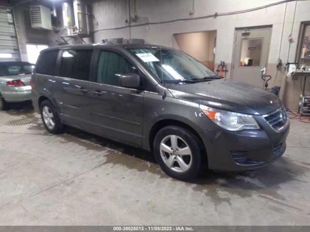 VOLKSWAGEN ROUTAN 2010 2v4rw3d11ar388217