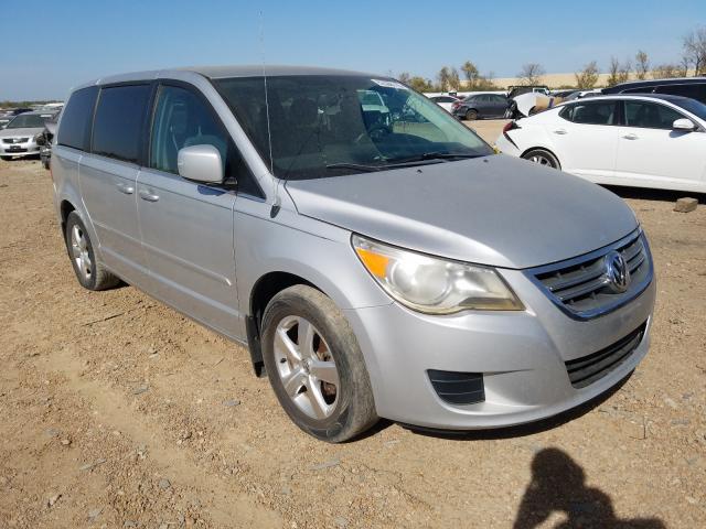 VOLKSWAGEN ROUTAN SE 2010 2v4rw3d12ar167144