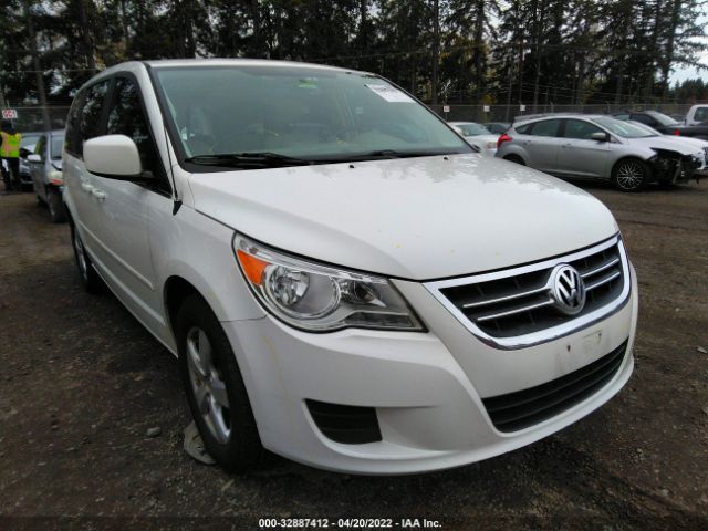 VOLKSWAGEN ROUTAN 2010 2v4rw3d12ar184588