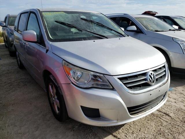 VOLKSWAGEN ROUTAN SE 2010 2v4rw3d12ar236804