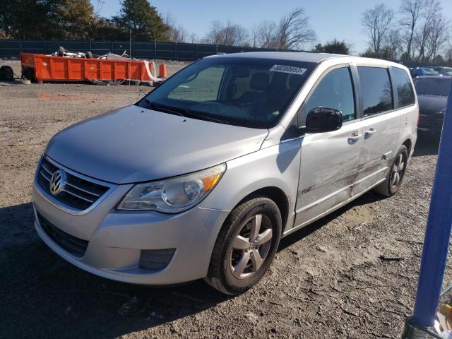 VOLKSWAGEN ROUTAN SE 2010 2v4rw3d12ar360510