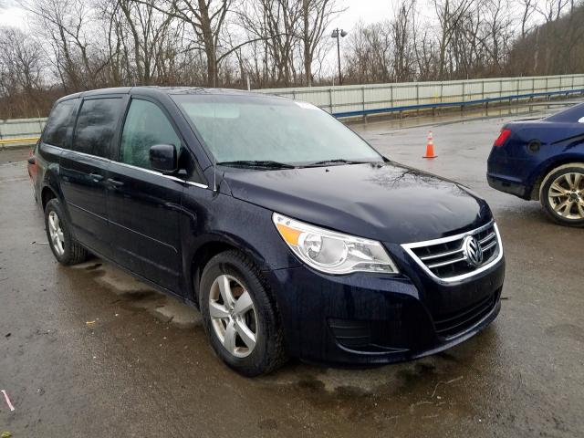 VOLKSWAGEN ROUTAN SE 2010 2v4rw3d14ar184320