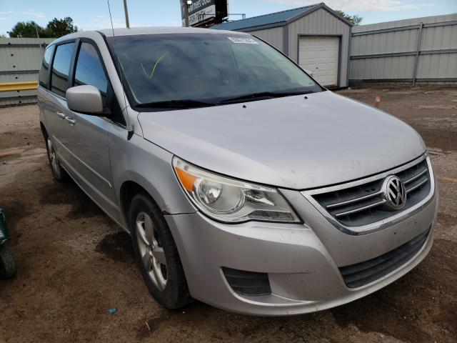 VOLKSWAGEN ROUTAN SE 2010 2v4rw3d14ar296308