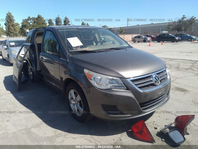 VOLKSWAGEN ROUTAN 2010 2v4rw3d14ar324995