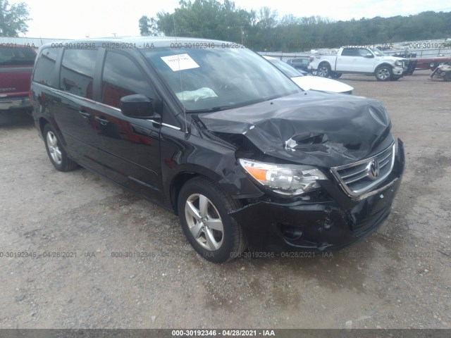 VOLKSWAGEN ROUTAN 2010 2v4rw3d15ar306120