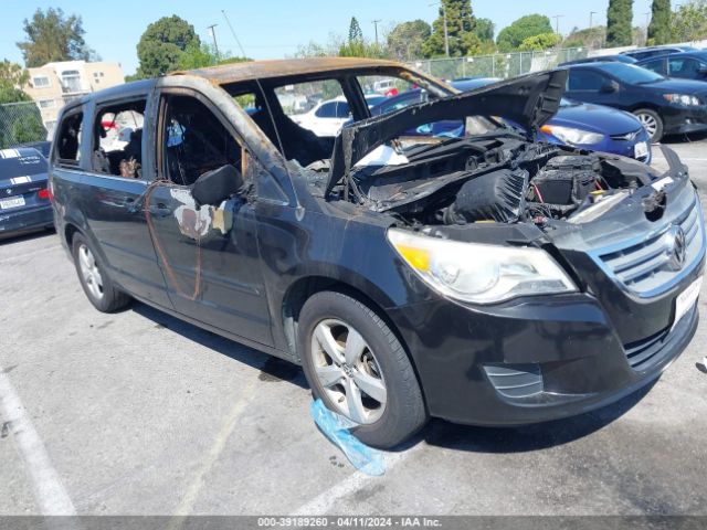 VOLKSWAGEN ROUTAN 2010 2v4rw3d15ar325055