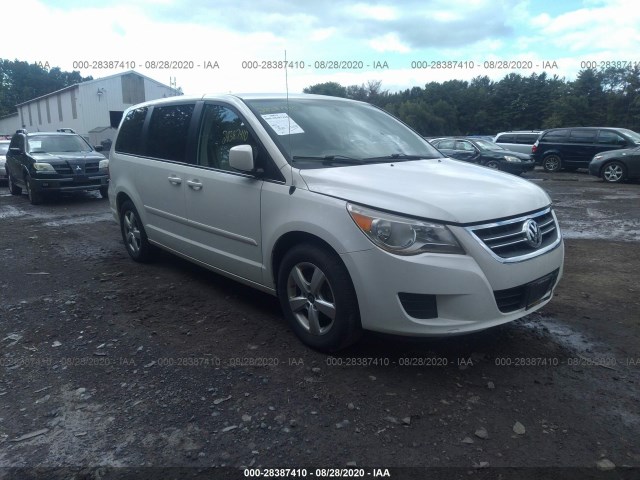 VOLKSWAGEN ROUTAN 2010 2v4rw3d16ar158902