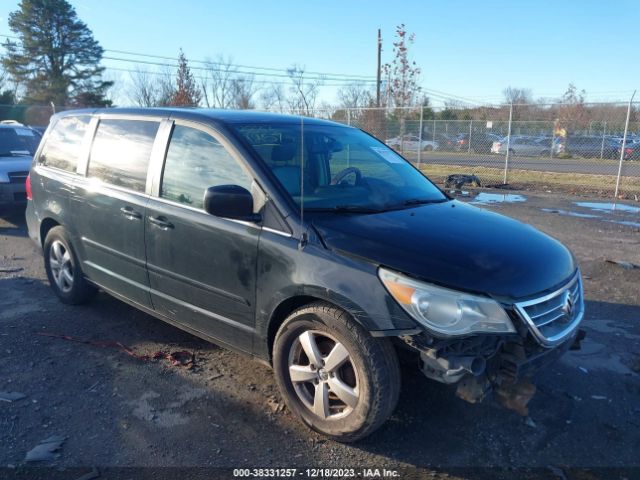 VOLKSWAGEN ROUTAN 2010 2v4rw3d16ar236790