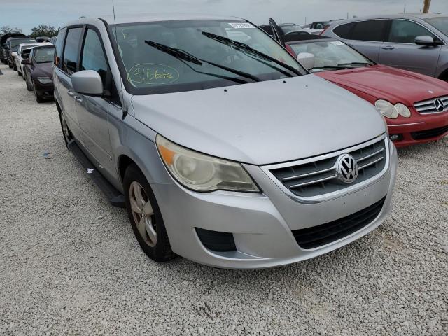 VOLKSWAGEN ROUTAN SE 2010 2v4rw3d16ar237065