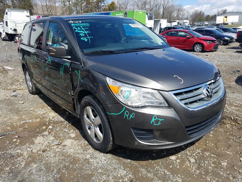 VOLKSWAGEN ROUTAN SE 2010 2v4rw3d16ar294429