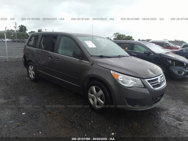 VOLKSWAGEN ROUTAN 2010 2v4rw3d16ar325047