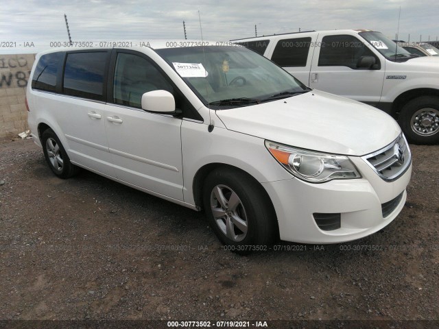 VOLKSWAGEN ROUTAN 2010 2v4rw3d16ar406629