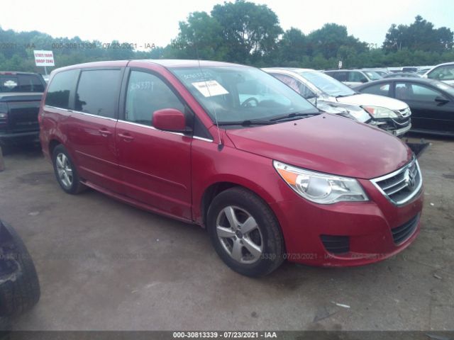 VOLKSWAGEN ROUTAN 2010 2v4rw3d17ar166720