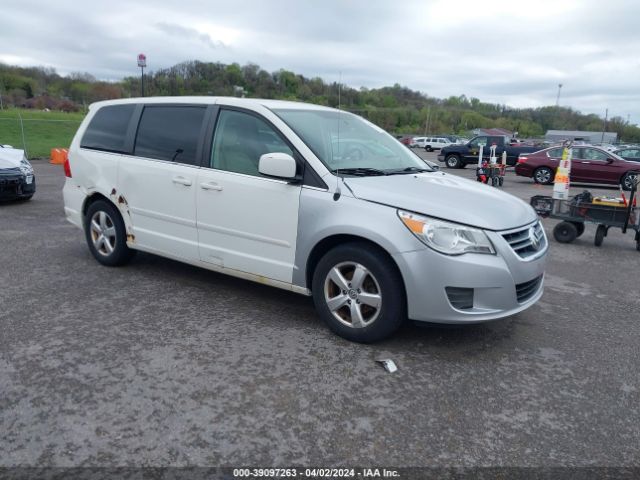 VOLKSWAGEN ROUTAN 2010 2v4rw3d17ar242548