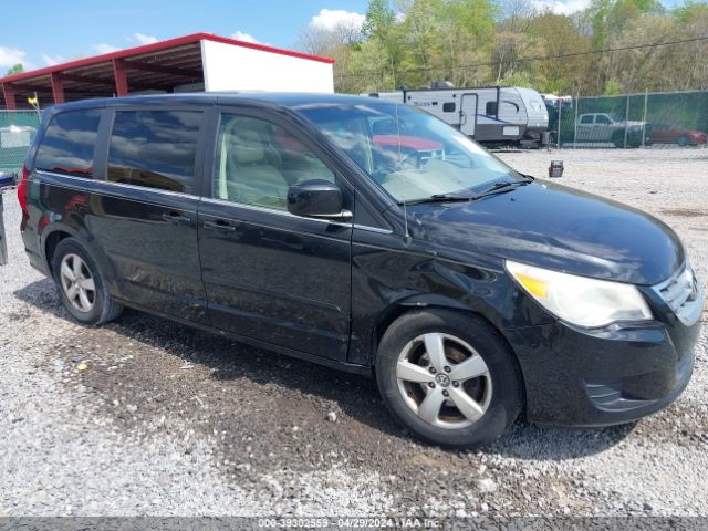 VOLKSWAGEN ROUTAN 2010 2v4rw3d17ar295198